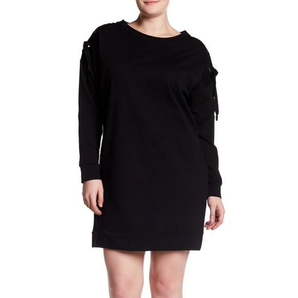 bobeau Dresses & Skirts - Bobeau Grommet Lace Up Sleeve Sweater Dress NWT